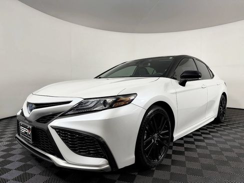 Used 2023 Toyota Camry XSE w/ Protection Package (Q2) (TMS) FWD image 2