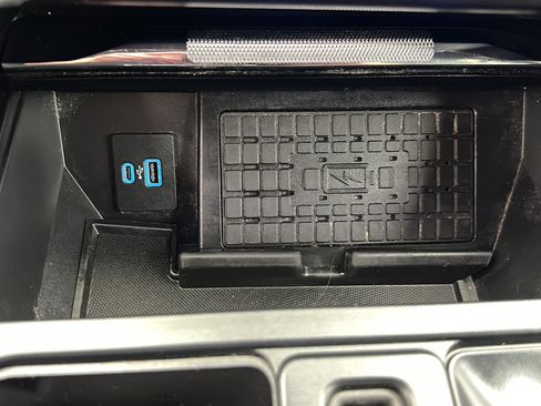 Used 2023 Ford F150 Lariat w/ Equipment Group 502A High AWD/4WD image 19