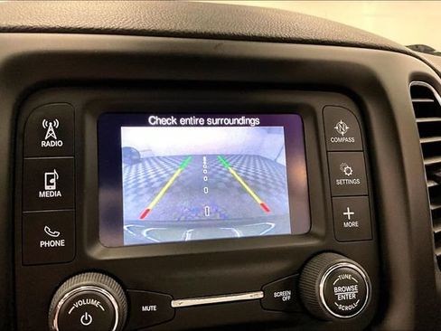 Used 2018 Jeep Compass Sport w/ Cold Weather Group AWD/4WD image 29