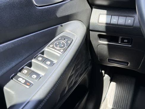 Used 2023 Hyundai Santa Fe SEL FWD image 14