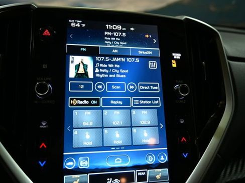 Used 2024 Subaru Ascent Premium w/ Convenience Package image 33