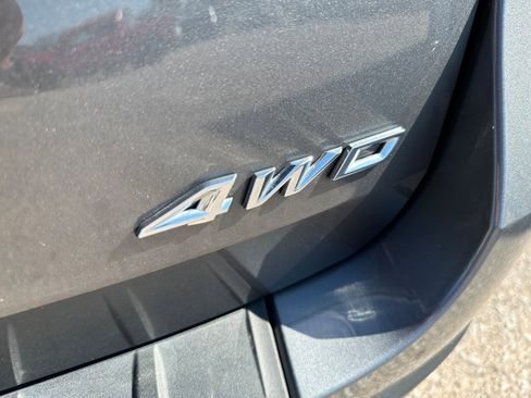 Used 2023 Ford Explorer XLT w/ Equipment Group 202A image 34