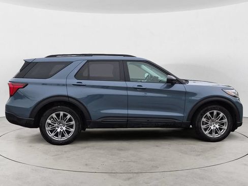 Certified 2026 Ford Explorer Active w/ Active Comfort Package AWD/4WD image 6