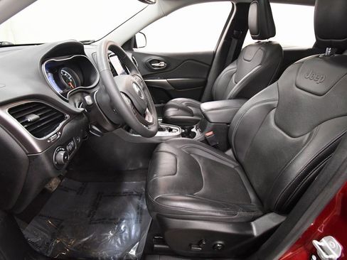 Used 2021 Jeep Cherokee Limited w/ Elite Package image 14