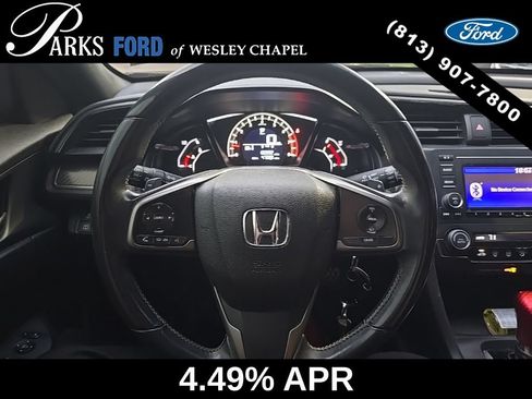 Used 2018 Honda Civic Sport image 5
