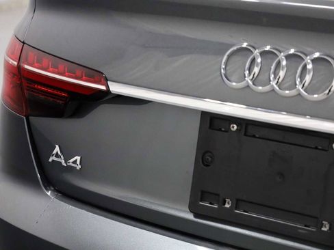 Used 2023 Audi A4 2.0T Premium w/ Convenience Package image 8