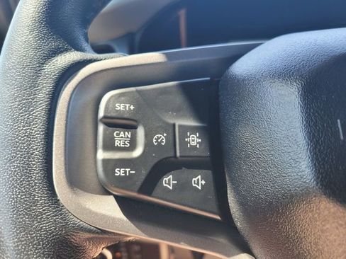 Used 2023 Ford Bronco Badlands image 28