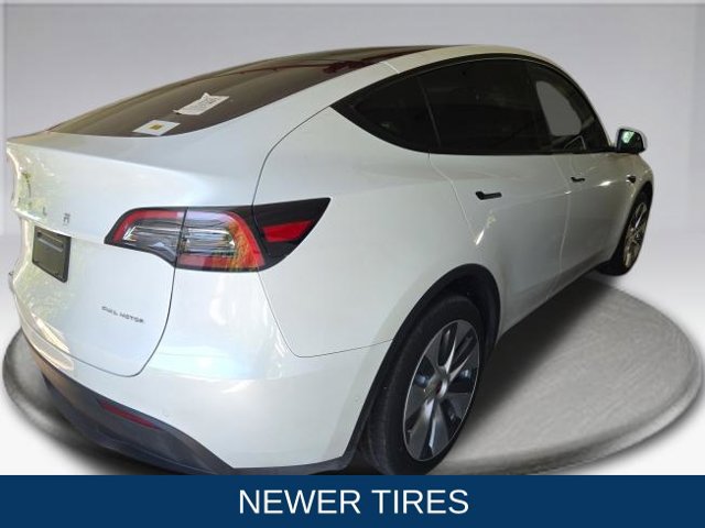 Used 2021 Tesla Model Y Long Range AWD/4WD image 6