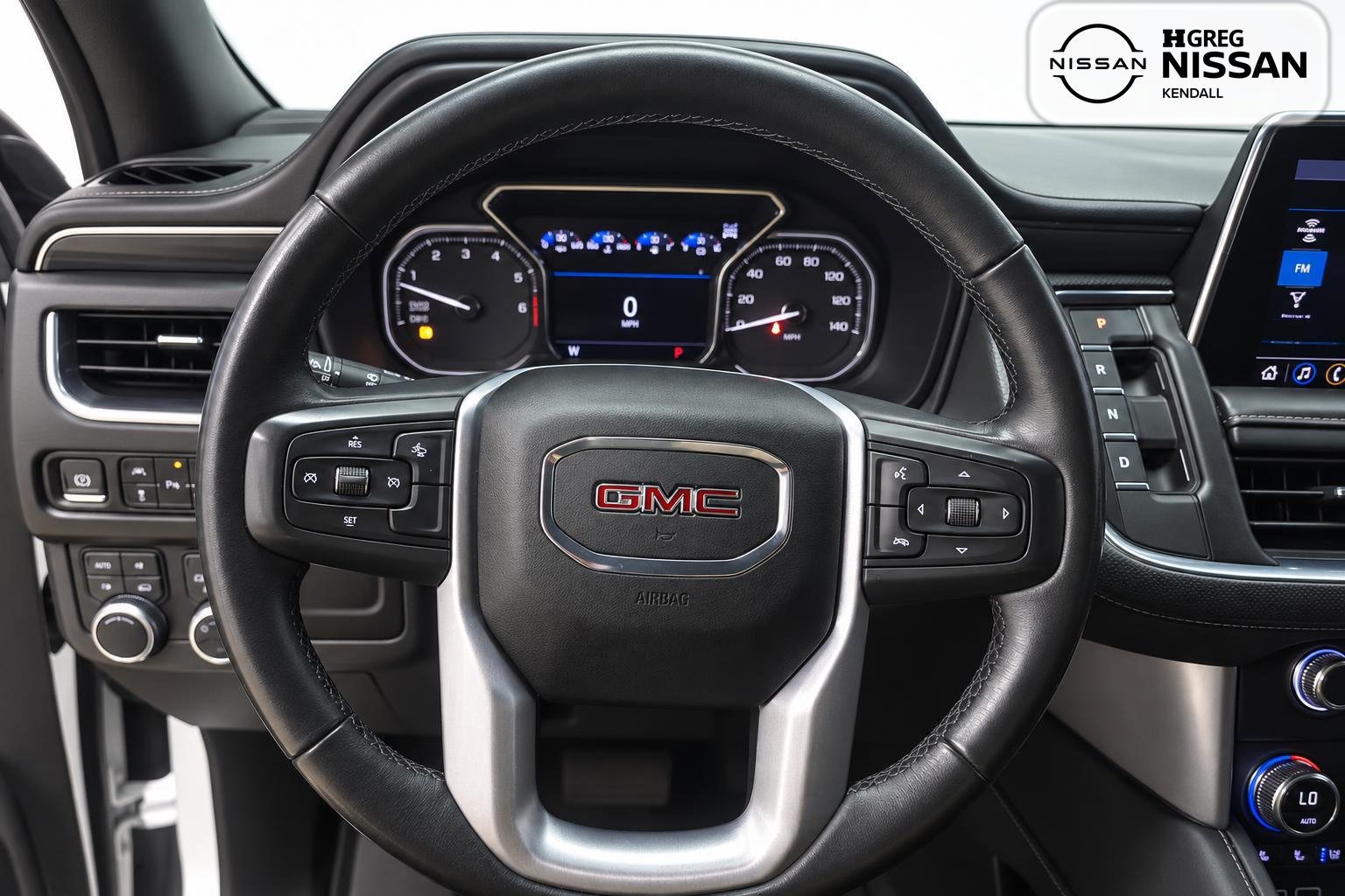 Used 2021 GMC Yukon SLT AWD/4WD image 10