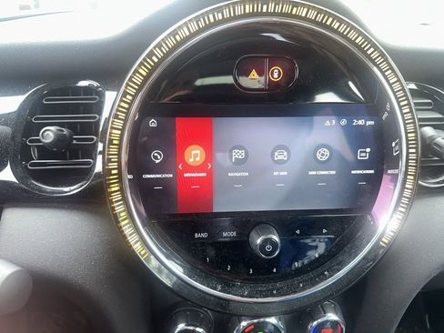 Used 2023 MINI Cooper S image 38