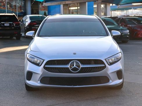 Used 2019 Mercedes-Benz A 220 image 2