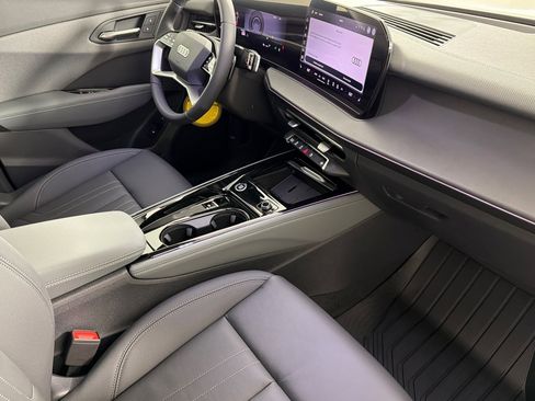 New 2026 Audi Q3 quattro 2.0T AWD/4WD image 15