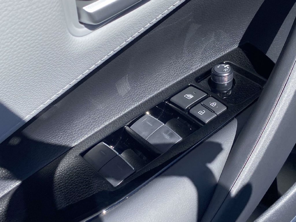 New 2027 Toyota Corolla SE FWD image 13