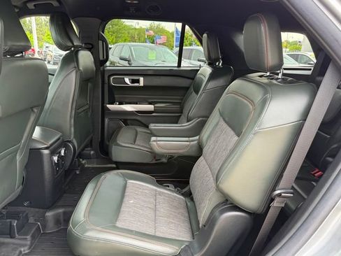 Certified 2023 Ford Explorer Timberline AWD/4WD image 9