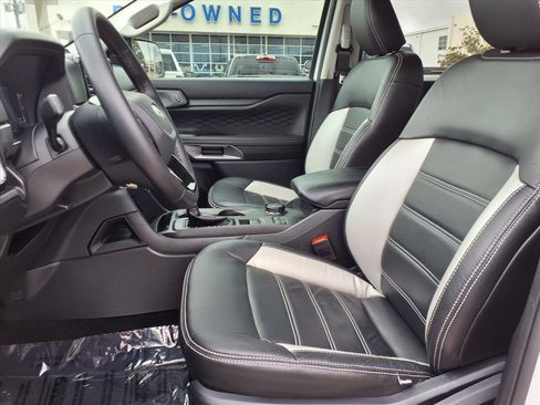 Used 2024 Ford Ranger XLT w/ Trailer Tow Package image 19