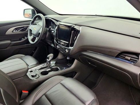Used 2023 Chevrolet Traverse LT AWD/4WD image 24