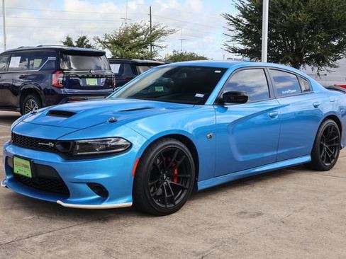 Used 2023 Dodge Charger Scat Pack w/ Plus Group RWD image 3