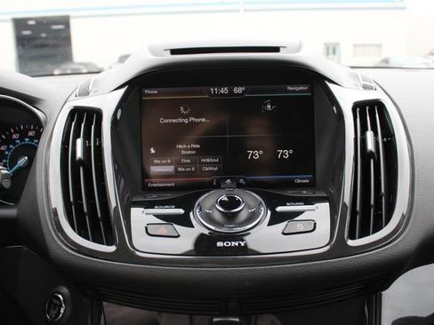 Used 2015 Ford Escape Titanium w/ Equipment Group 301A AWD/4WD image 18