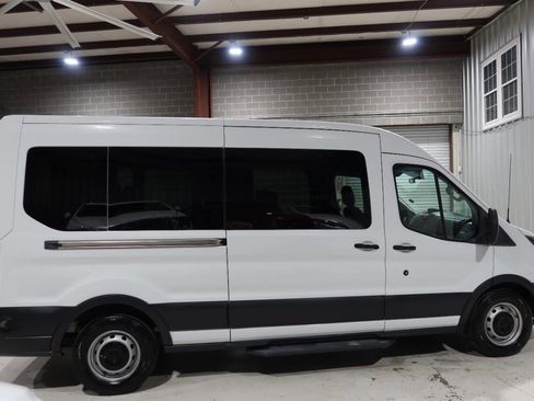 Used 2016 Ford Transit 350 XL RWD image 6