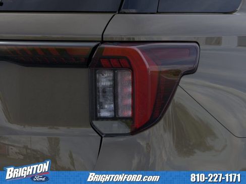 Used 2026 Ford Explorer ST-Line w/ ST-Line Street Pack AWD/4WD image 22