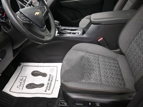 Used 2024 Chevrolet Equinox LT w/ LPO, Floor Liner Package image 15