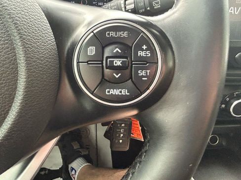 Used 2021 Kia Soul X-Line FWD image 19