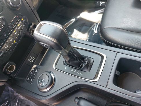 Used 2022 Ford Ranger XLT w/ Tremor Off-Road Package AWD/4WD image 25