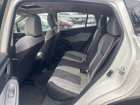 Used 2021 Subaru Crosstrek 2.0i Premium w/ Moonroof Package image 12