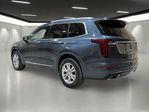 Used 2021 Cadillac XT6 Luxury image 3