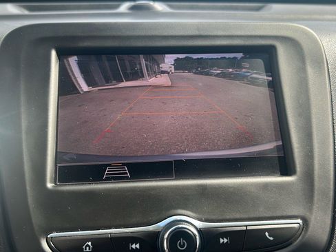 Used 2022 Chevrolet Equinox LT image 28