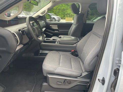 Used 2025 Ford Expedition Max Active RWD image 40