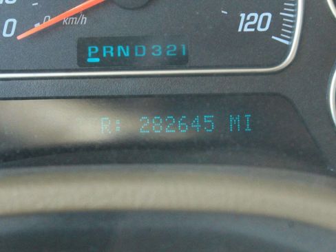 Used 2003 GMC Envoy SLT image 8