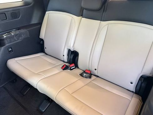 New 2027 Kia Telluride EX FWD image 17