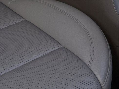 New 2026 GMC Sierra 1500 SLT image 93