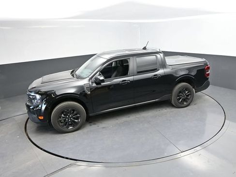 Used 2024 Ford Maverick Lariat w/ Black Appearance Package AWD/4WD image 41