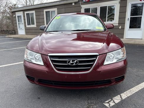 Used 2010 Hyundai Sonata GLS image 2