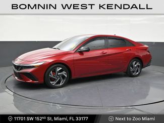 Used 2025 Hyundai Elantra Sport FWD video 1