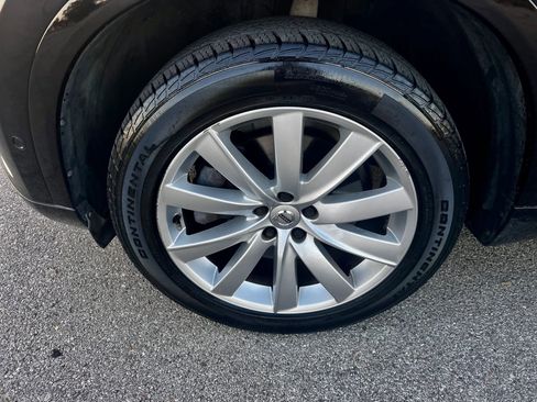 Used 2016 Volvo XC90 T6 Momentum w/ Momentum Plus Package image 26