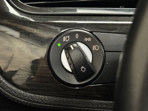 Used 2014 BMW Z4 sDrive28i image 22