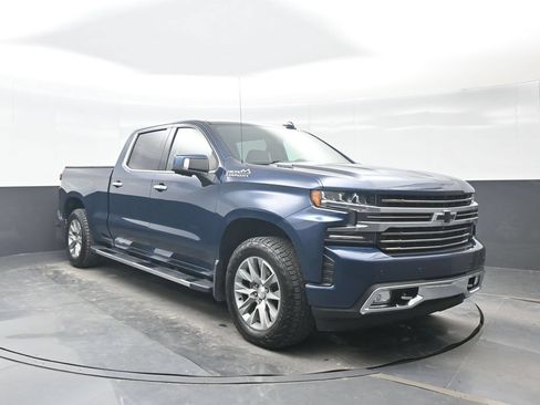 Used 2021 Chevrolet Silverado 1500 High Country w/ Technology Package AWD/4WD image 9
