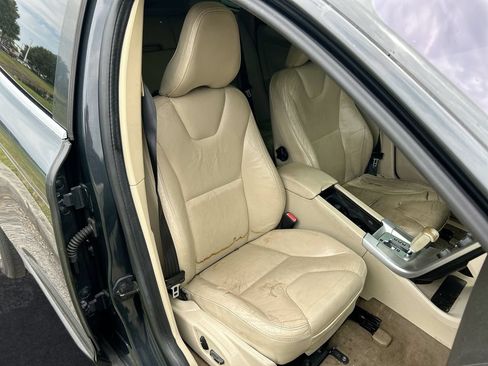 Used 2011 Volvo XC60 3.2 FWD image 30