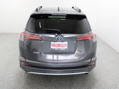 Used 2017 Toyota RAV4 Limited w/ Advanced Technology Package AWD/4WD image 8