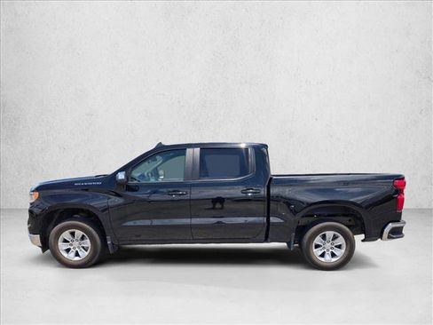 Used 2025 Chevrolet Silverado 1500 LT RWD image 8