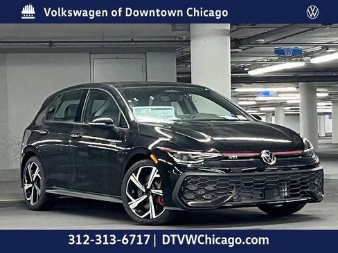 New 2026 Volkswagen GTI SE image 2