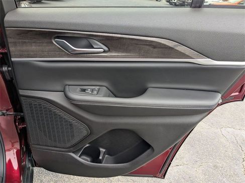 New 2026 Jeep Grand Cherokee Laredo image 32