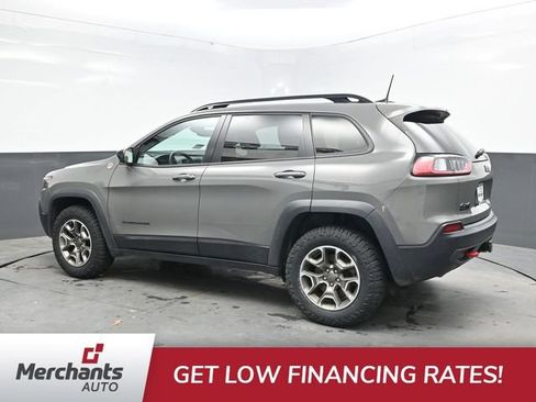 Used 2022 Jeep Cherokee Trailhawk w/ Premium Leather Package AWD/4WD image 4