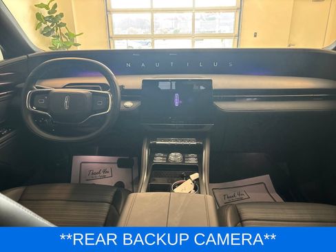 Certified 2024 Lincoln Nautilus Reserve w/ Jet Appearance Package (87T) AWD/4WD image 10