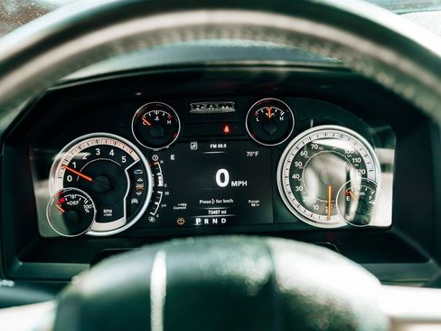 Used 2018 RAM 2500 Laramie w/ Convenience Group image 25