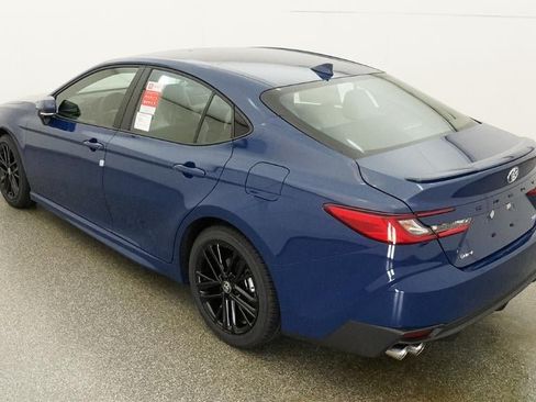 New 2026 Toyota Camry SE FWD image 5