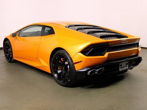 Used 2017 Lamborghini Huracan LP 580-2 image 3